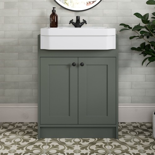 600mm traditional bathroom - 600mm,
